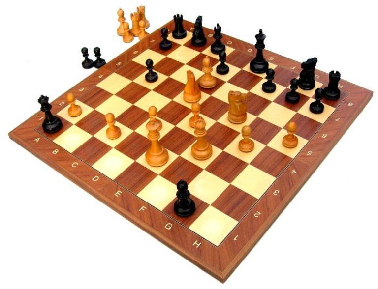 Pressman Chess Set Game Black & White Staunton Style Pieces Board